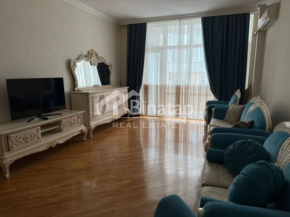 İcarəyə verilir 3 otaqlı yeni tikili 152 m², Elmlər Akademiyası m. — şəkil 13