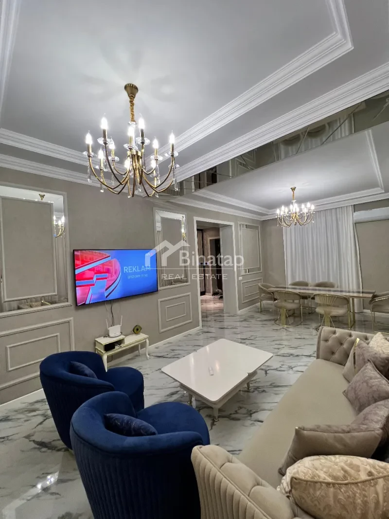 Satılır 6 otaqlı həyət evi / bağ evi 400 m², Badamdar qəs. — şəkil 7