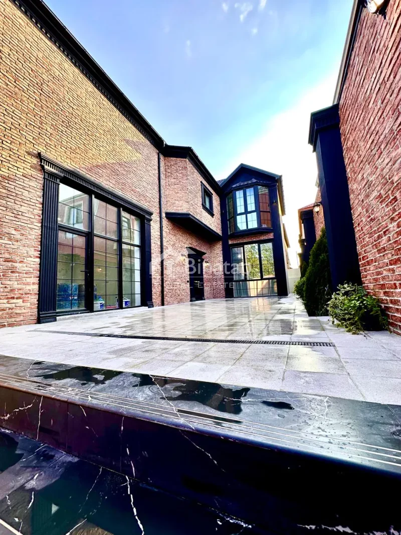Satılır 5 otaqlı həyət evi / bağ evi 250 m², Badamdar qəs. — şəkil 6