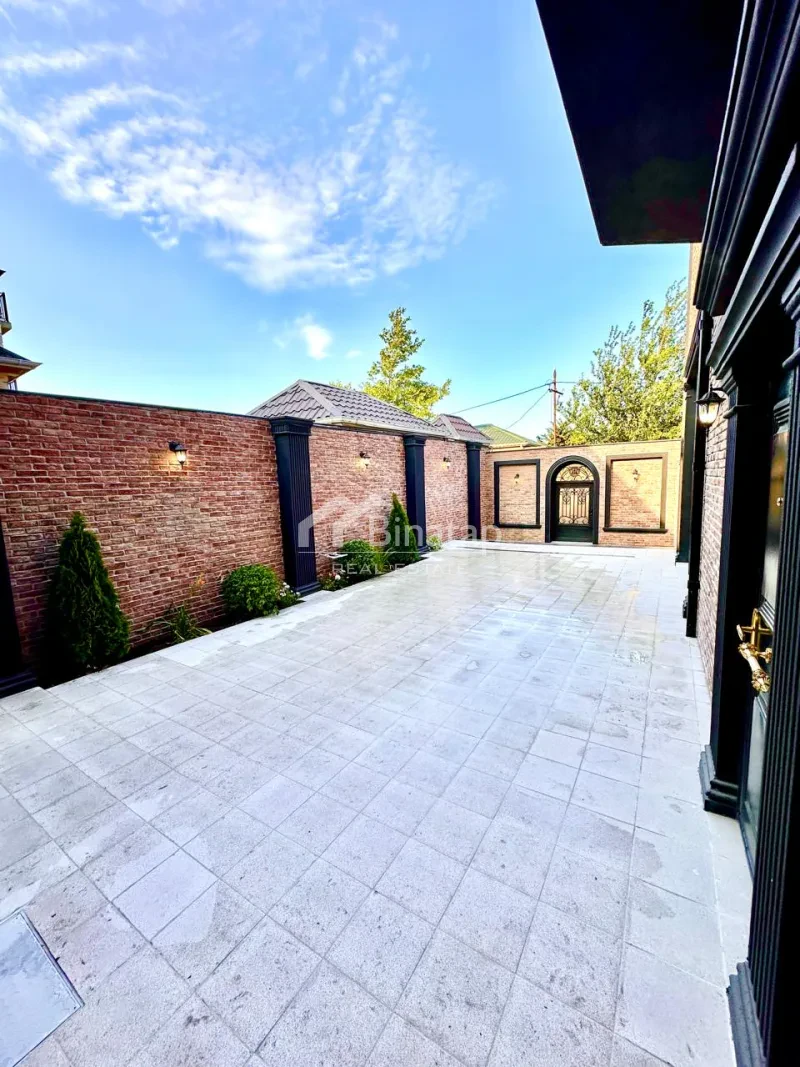 Satılır 5 otaqlı həyət evi / bağ evi 250 m², Badamdar qəs. — şəkil 10