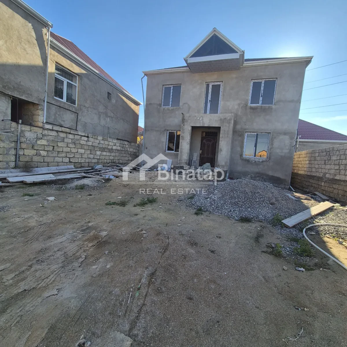 Satılır 5 otaqlı həyət evi / bağ evi 200 m², Azadlıq Prospekti m. — şəkil 1
