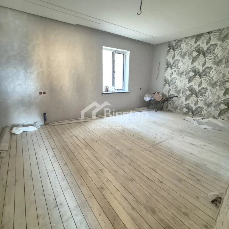 Satılır 5 otaqlı həyət evi / bağ evi 200 m², Azadlıq Prospekti m. — şəkil 6
