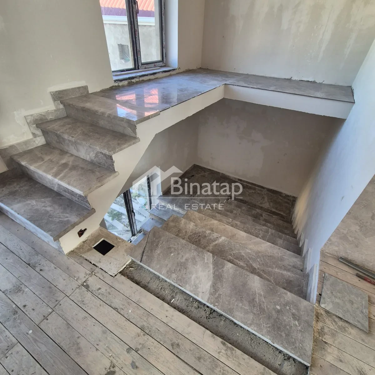 Satılır 5 otaqlı həyət evi / bağ evi 200 m², Azadlıq Prospekti m. — şəkil 9