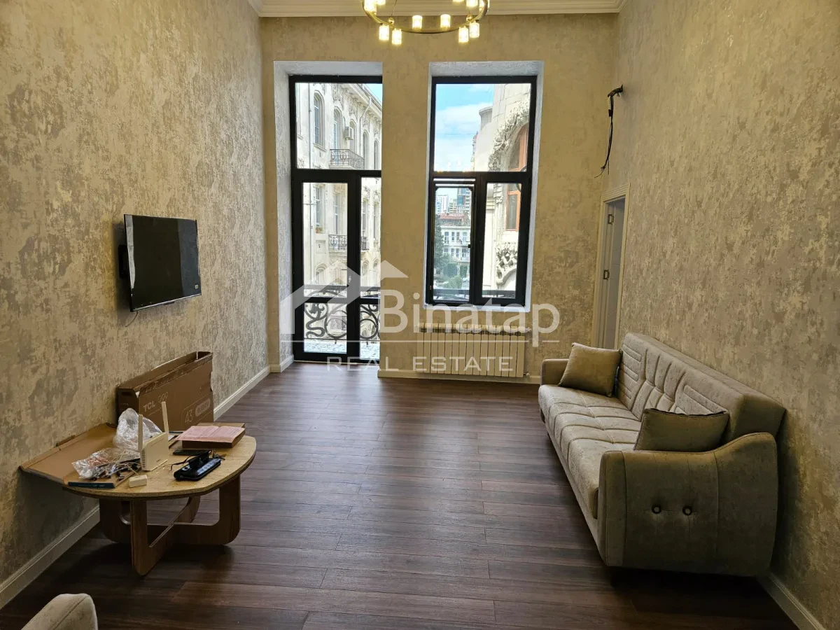 İcarəyə verilir 3 otaqlı köhnə tikili 80 m², Sahil m. — şəkil 1