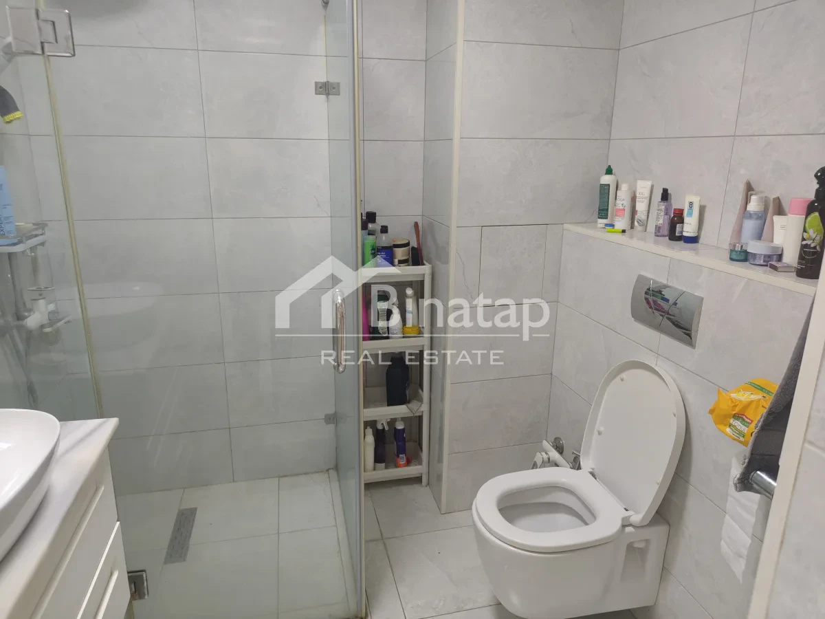 Satılır 3 otaqlı köhnə tikili 70 m², Elmlər Akademiyası m. — şəkil 3