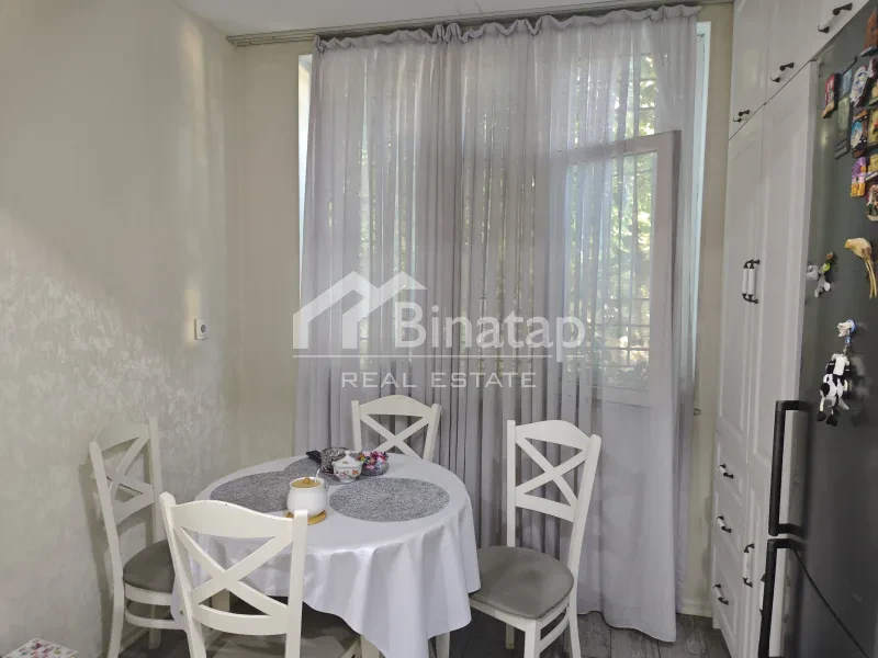 Satılır 3 otaqlı köhnə tikili 70 m², Elmlər Akademiyası m. — şəkil 6
