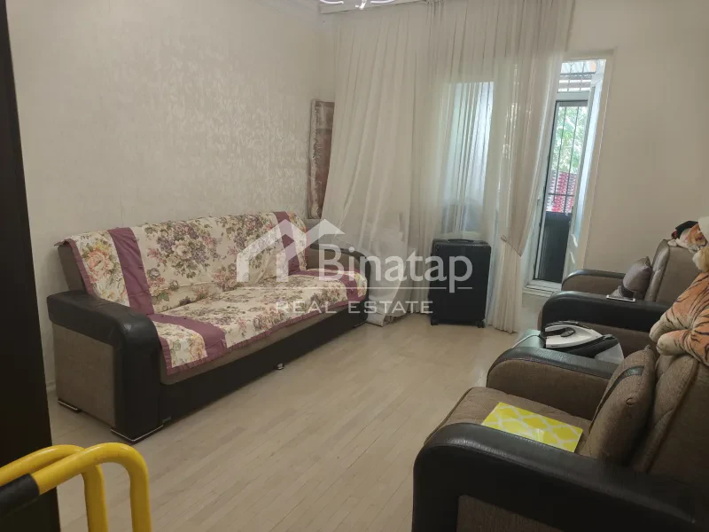 Satılır 3 otaqlı köhnə tikili 70 m², Elmlər Akademiyası m. — şəkil 9