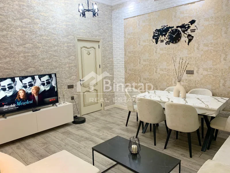 Satılır 2 otaqlı yeni tikili 65 m², 28 May m.