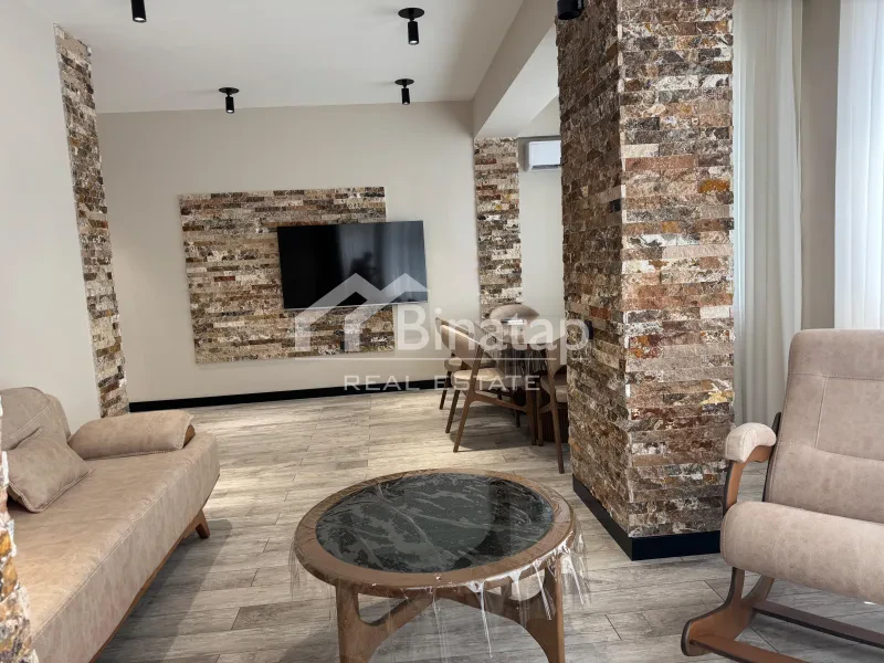 İcarəyə verilir 3 otaqlı yeni tikili 135 m², 28 May m. — şəkil 2