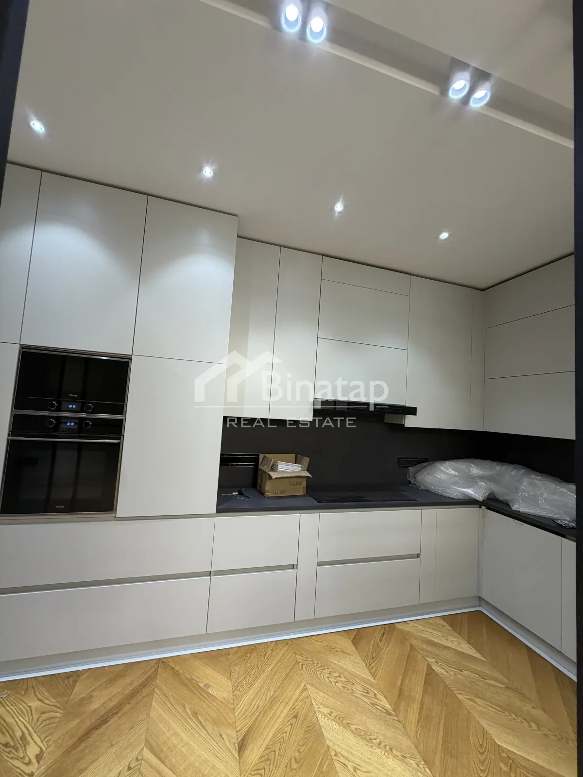 Продаётся 4-комн. новостройка 180 м², м. Ичеришехер — фото 7