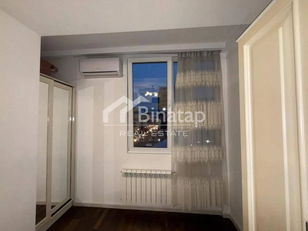 Satılır 2 otaqlı köhnə tikili 45 m², Gənclik m. — şəkil 13