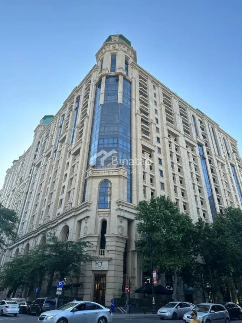 Satılır 4 otaqlı yeni tikili 211 m², Nizami m.