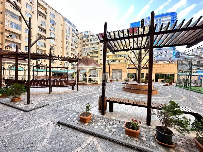 Satılır 4 otaqlı yeni tikili 211 m², Nizami m. — şəkil 6