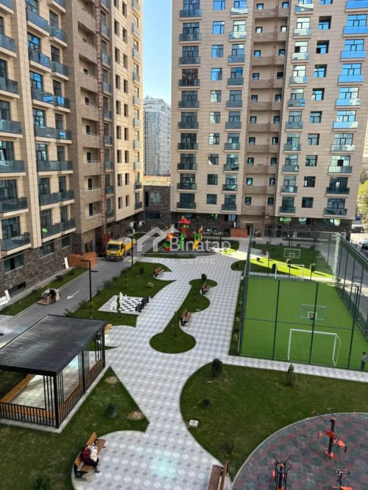 Satılır 3 otaqlı yeni tikili 120 m², 28 May m. — şəkil 2
