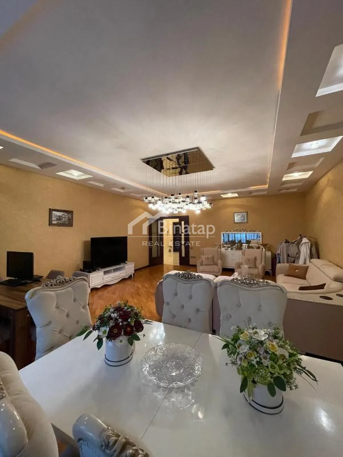 Продаётся 4-комн. новостройка 198 м², м. 28 Мая — фото 2