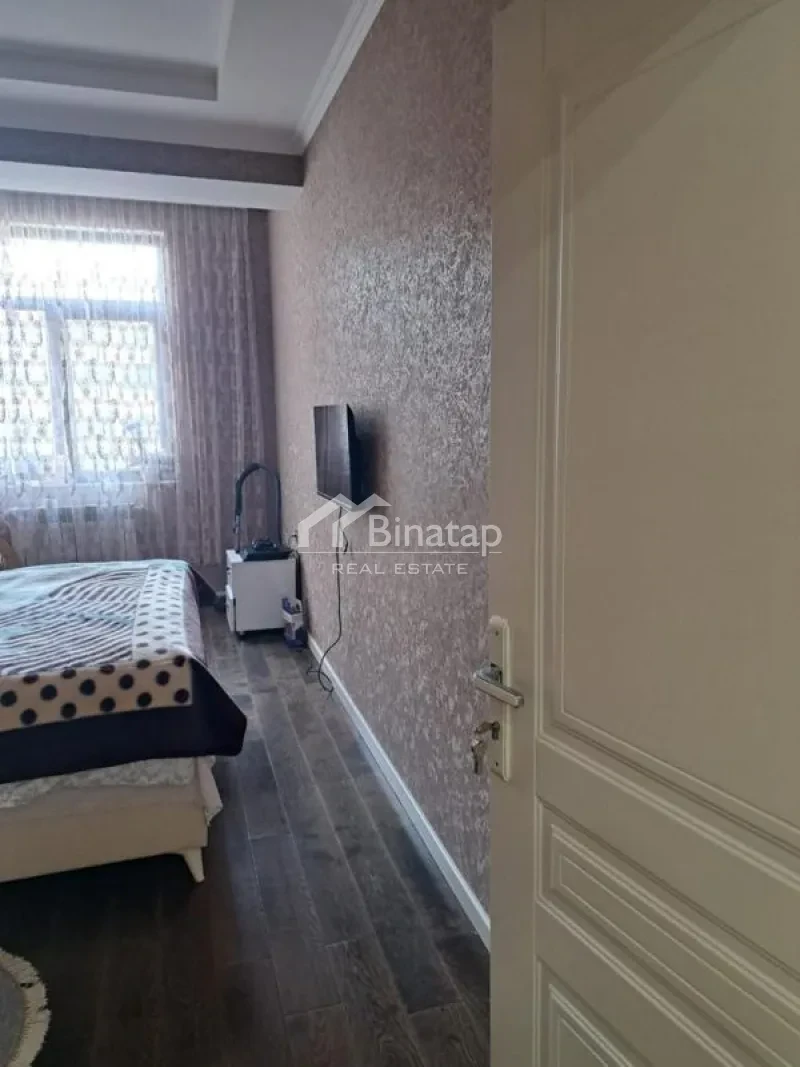 Satılır 2 otaqlı yeni tikili 69 m², 8 Noyabr m. — şəkil 4
