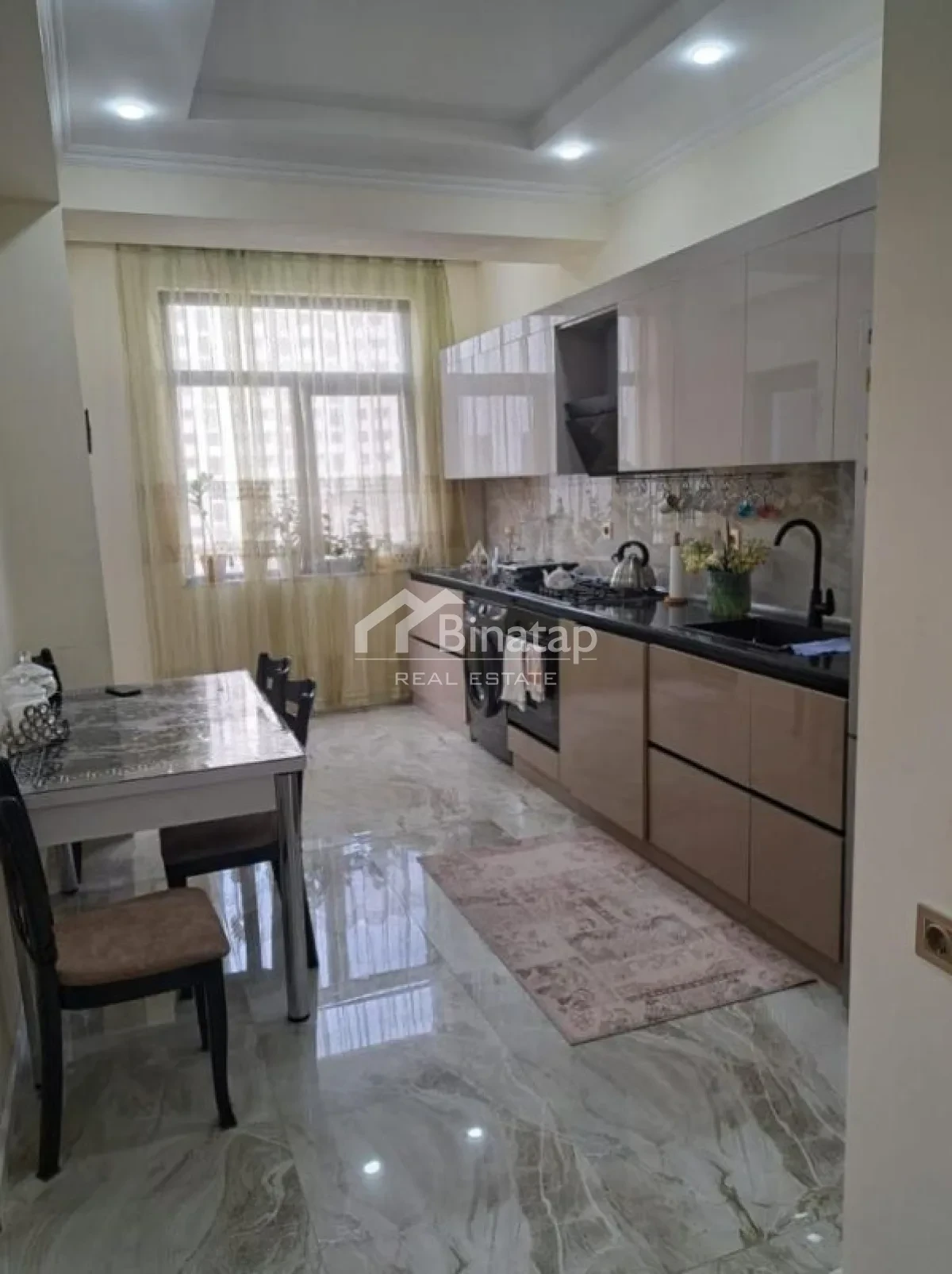 Satılır 2 otaqlı yeni tikili 69 m², 8 Noyabr m. — şəkil 6