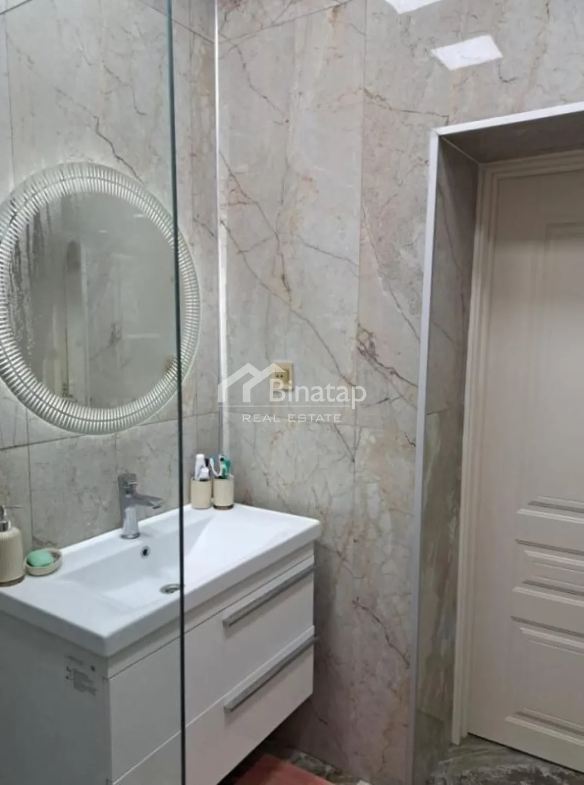 Satılır 2 otaqlı yeni tikili 69 m², 8 Noyabr m. — şəkil 12