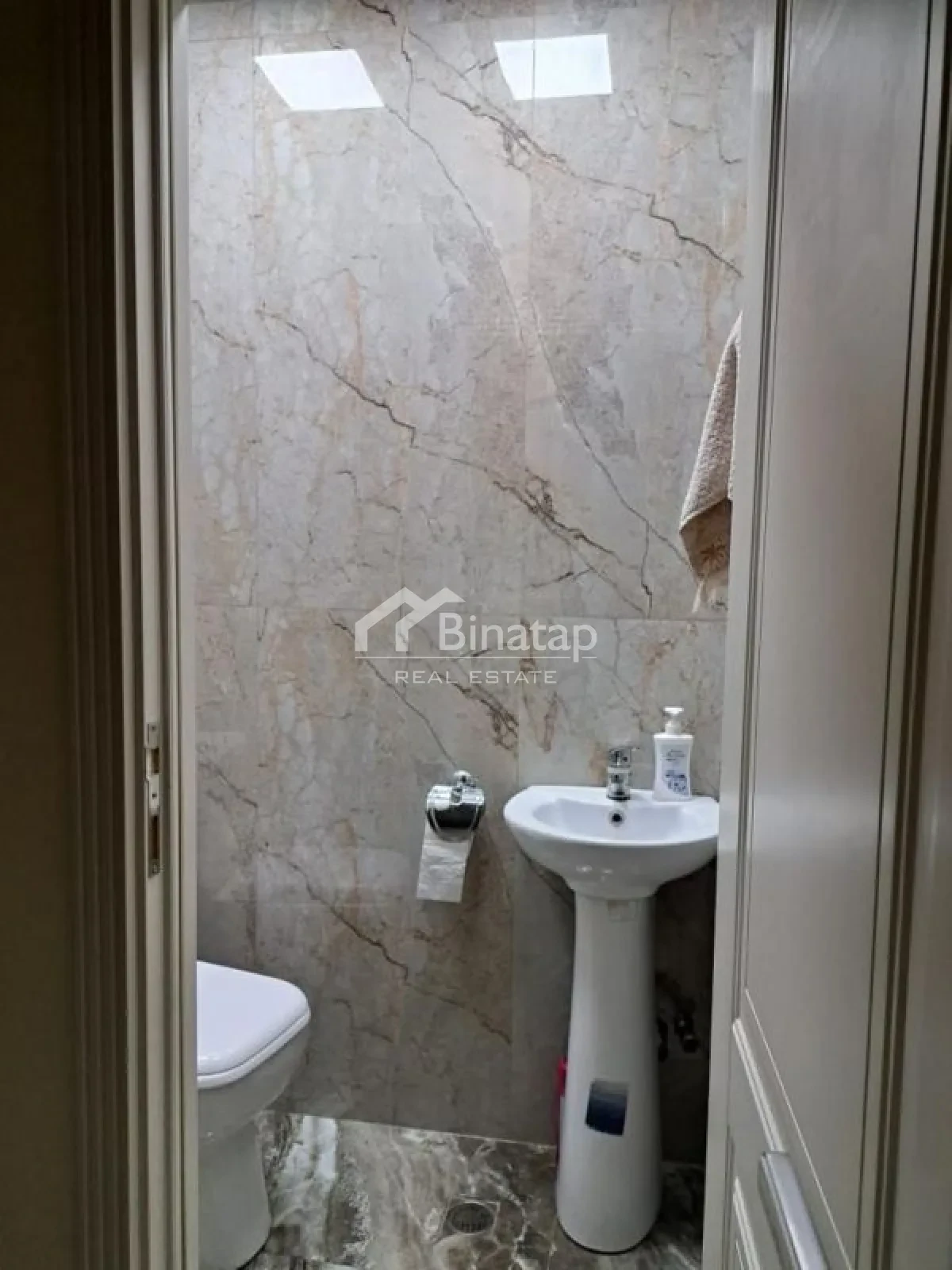 Satılır 2 otaqlı yeni tikili 69 m², 8 Noyabr m. — şəkil 13