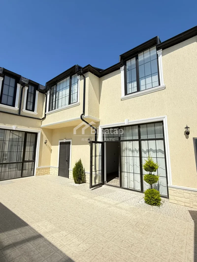 Satılır 5 otaqlı həyət evi / bağ evi 220 m², Badamdar qəs.