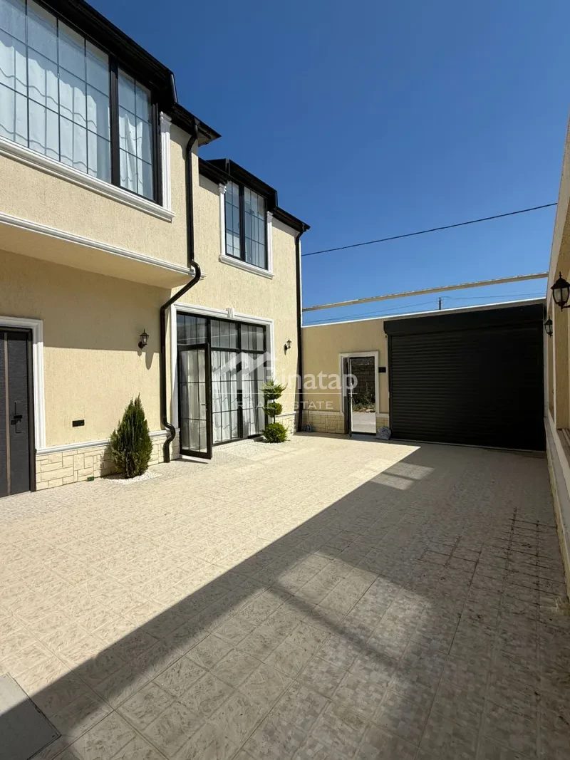Satılır 5 otaqlı həyət evi / bağ evi 220 m², Badamdar qəs. — şəkil 2