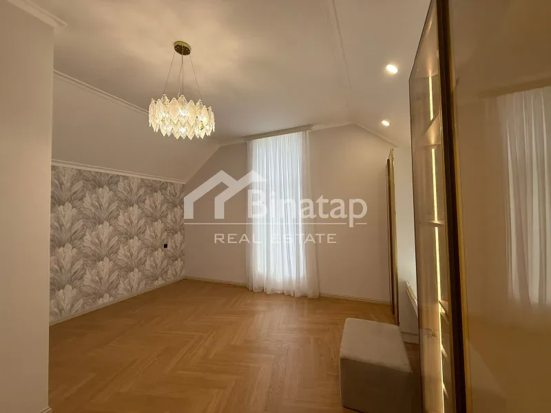 Satılır 5 otaqlı həyət evi / bağ evi 220 m², Badamdar qəs. — şəkil 7