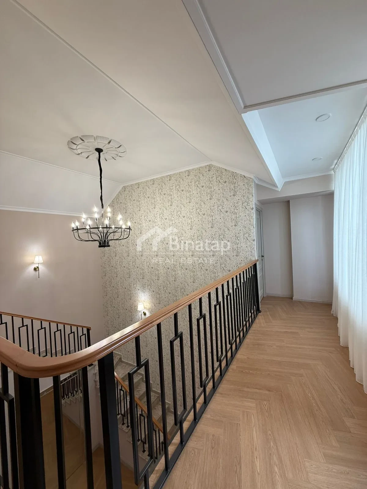 Satılır 5 otaqlı həyət evi / bağ evi 220 m², Badamdar qəs. — şəkil 9