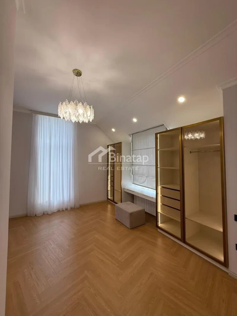 Satılır 5 otaqlı həyət evi / bağ evi 220 m², Badamdar qəs. — şəkil 12