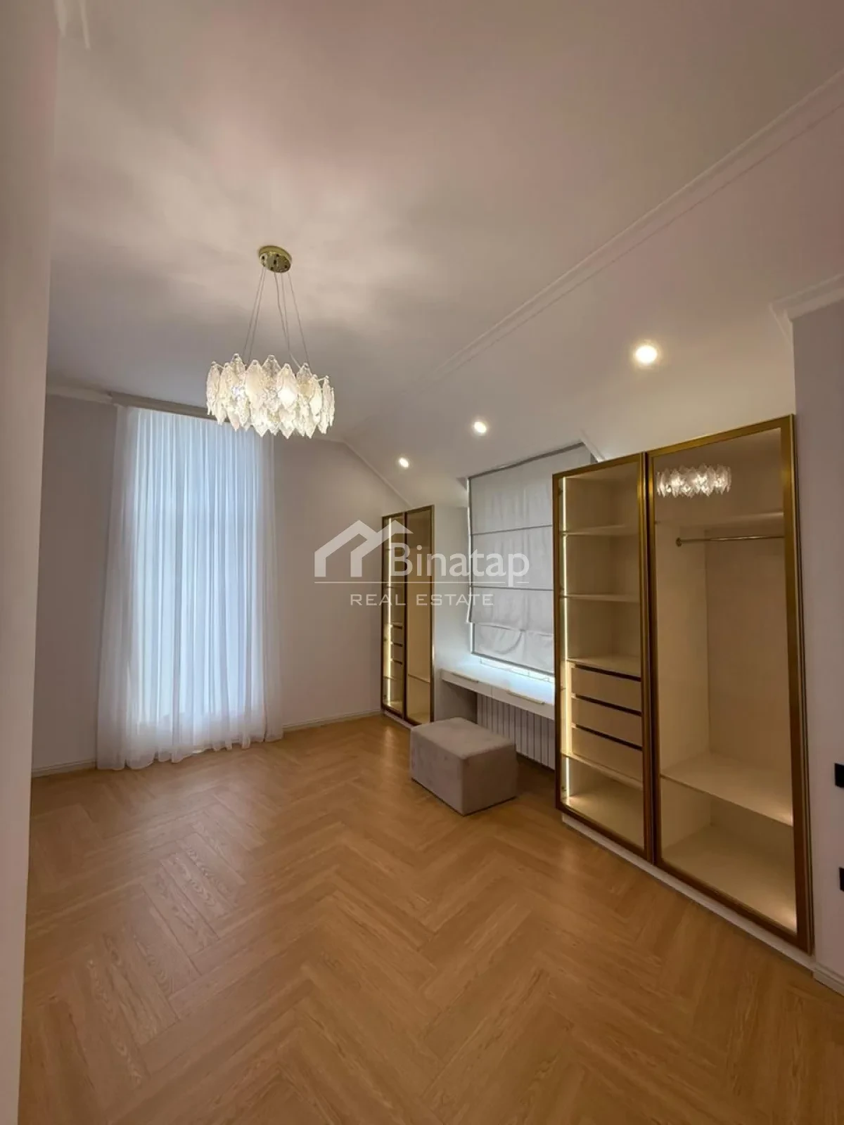 Satılır 5 otaqlı həyət evi / bağ evi 220 m², Badamdar qəs. — şəkil 12