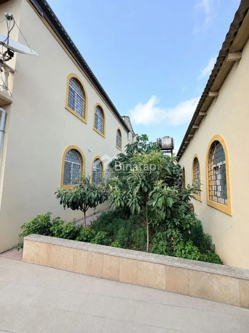 Satılır 7 otaqlı həyət evi / bağ evi 400 m², Bakıxanov qəs. — şəkil 4