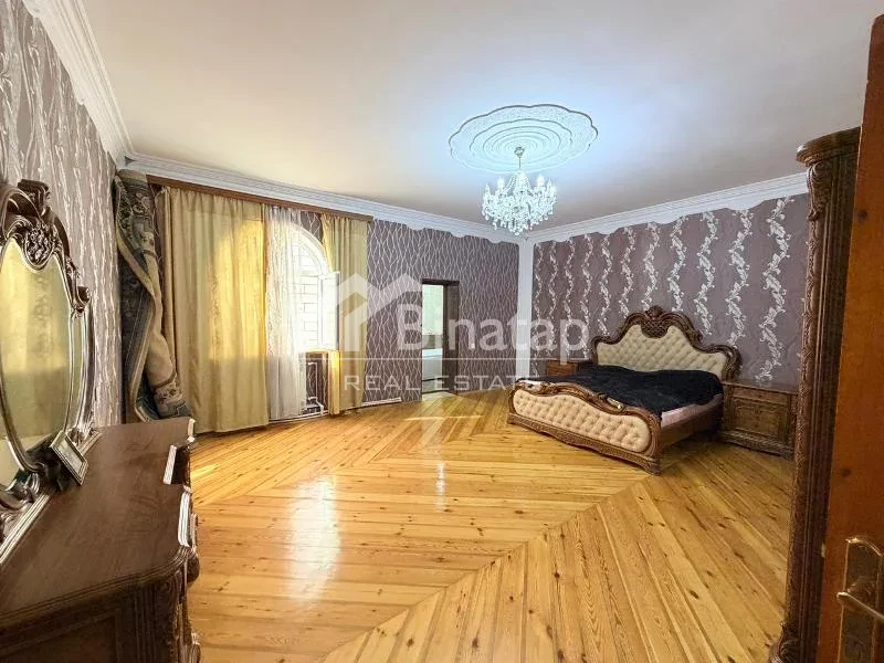 Satılır 7 otaqlı həyət evi / bağ evi 400 m², Bakıxanov qəs. — şəkil 6