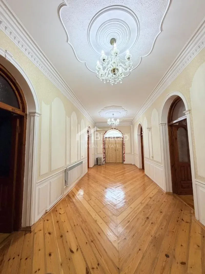 Satılır 7 otaqlı həyət evi / bağ evi 400 m², Bakıxanov qəs. — şəkil 12