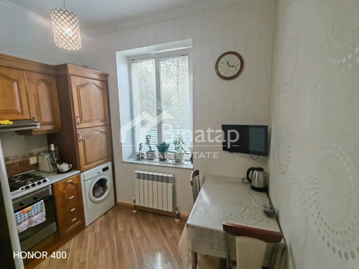 Satılır 3 otaqlı köhnə tikili 80 m², Xətai m. — şəkil 10
