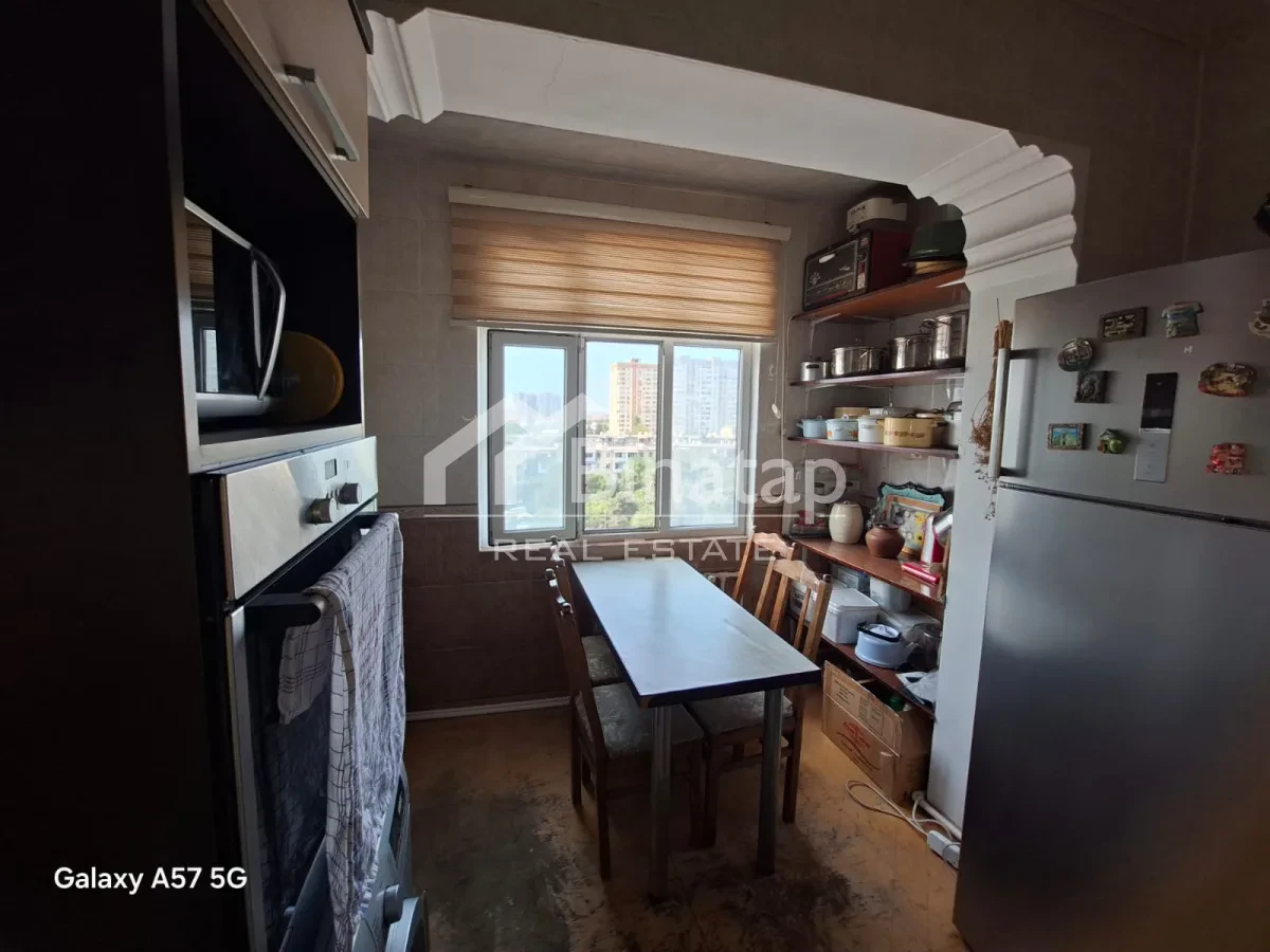 Продаётся 3-комн. квартира 85 м², м. Нефтчиляр — фото 7