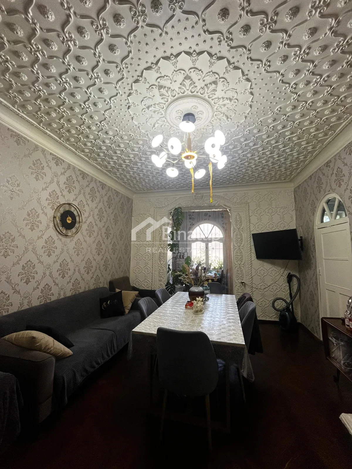 Satılır 3 otaqlı köhnə tikili 54.40 m², Qara Qarayev m. — şəkil 1
