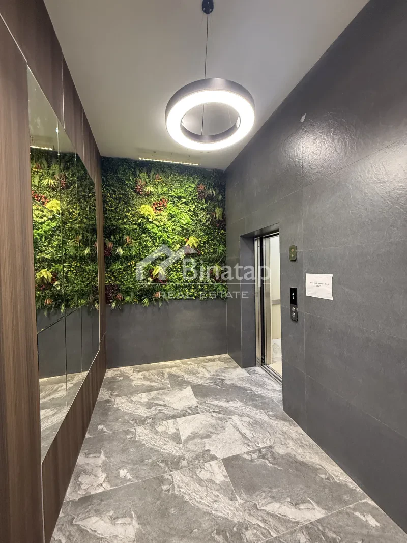 Satılır 5 otaqlı yeni tikili 146.7 m², İnşaatçılar m. — şəkil 3