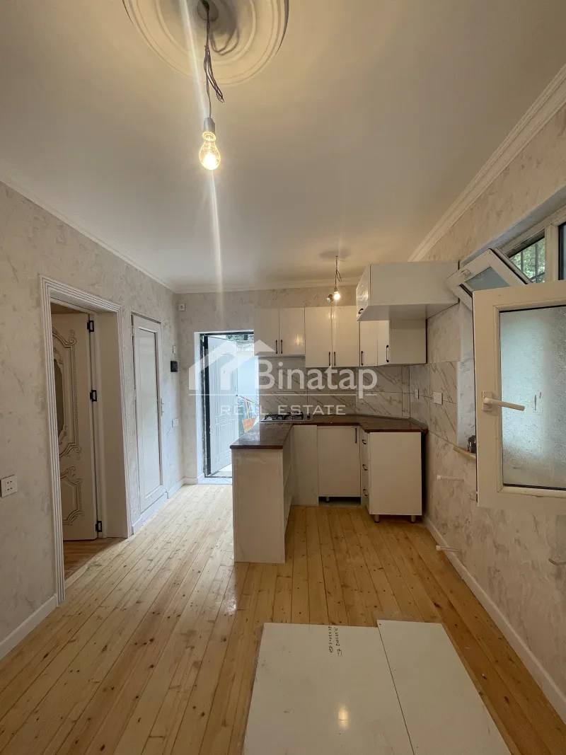 Satılır 2 otaqlı həyət evi / bağ evi 30 m², 28 May m. — şəkil 2