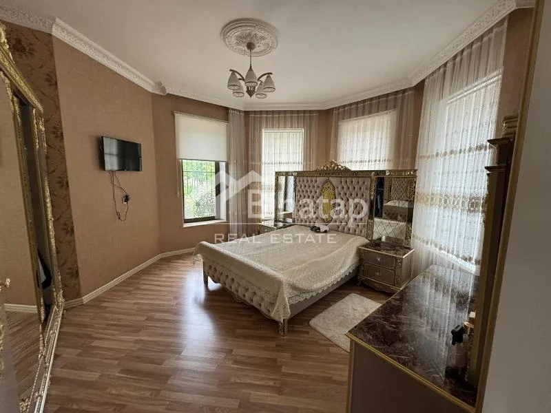 Satılır 7 otaqlı həyət evi / bağ evi 203 m², Mehdiabad qəs. — şəkil 12