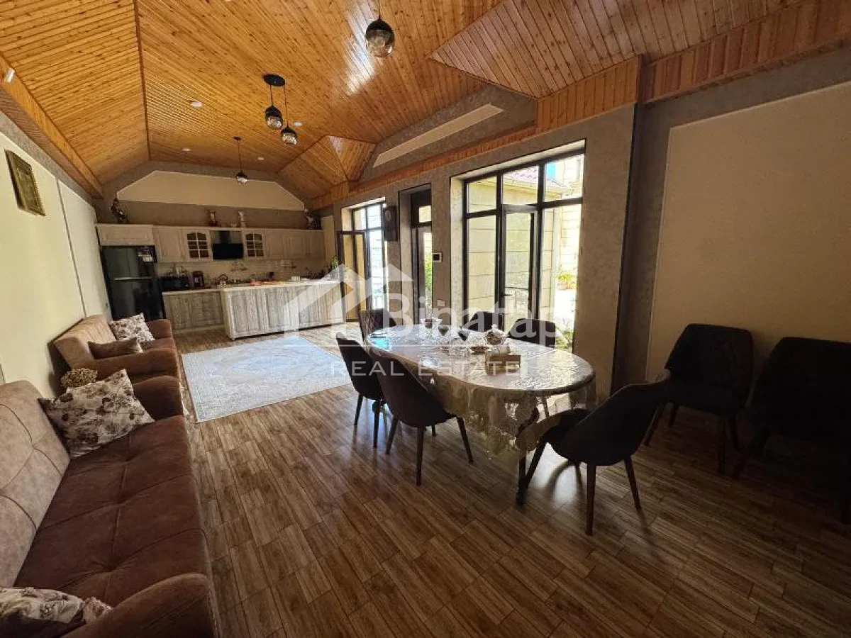 Satılır 7 otaqlı həyət evi / bağ evi 203 m², Mehdiabad qəs. — şəkil 17