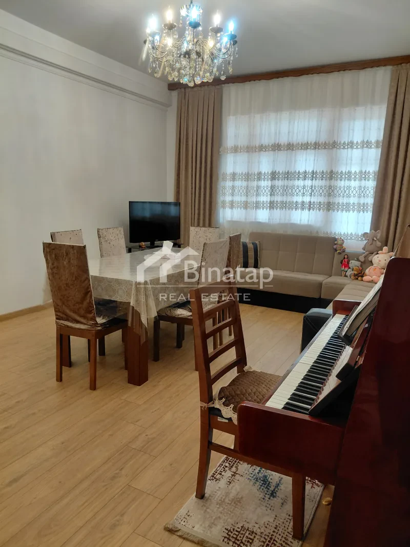 Продаётся 2-комн. квартира 72 м², м. Мемар Аджеми — фото 2