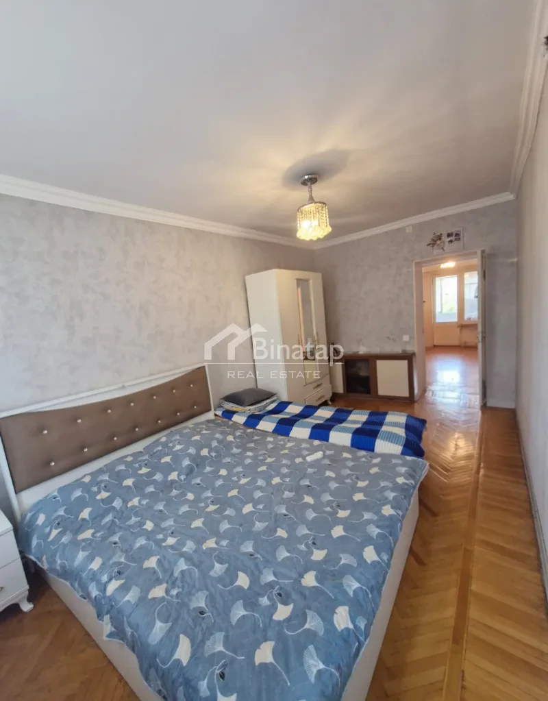 Продаётся 2-комн. квартира 50 м², м. Иншаатчылар
