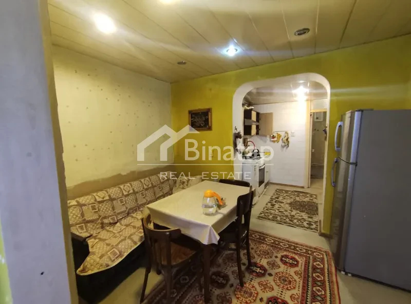 Satılır 3 otaqlı köhnə tikili 80 m², Elmlər Akademiyası m.
