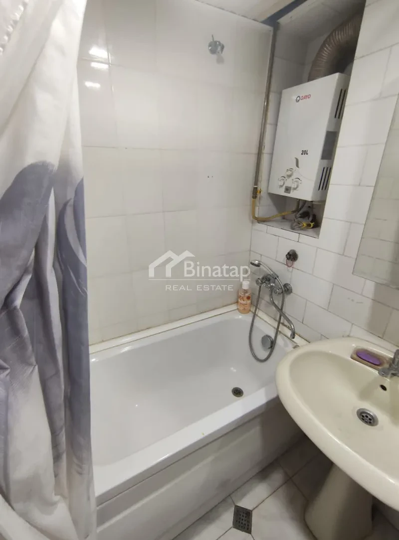 Satılır 3 otaqlı köhnə tikili 80 m², Elmlər Akademiyası m. — şəkil 10