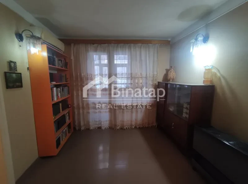 Satılır 3 otaqlı köhnə tikili 80 m², Elmlər Akademiyası m. — şəkil 12