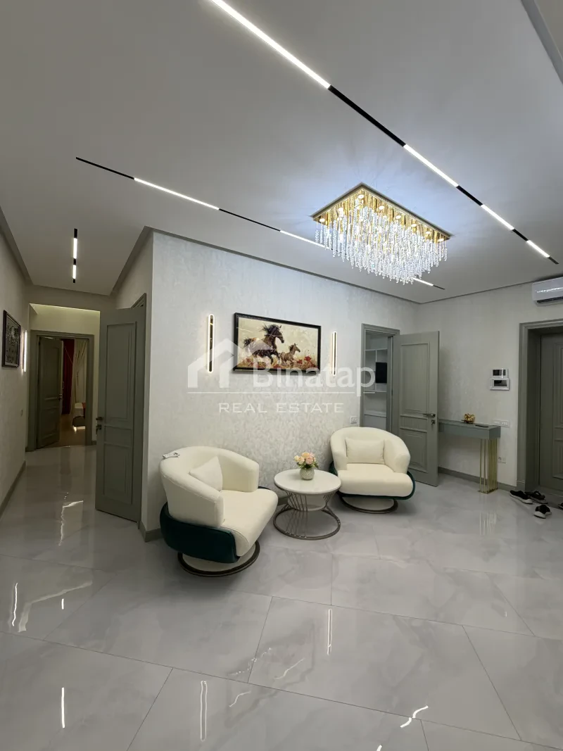 Satılır 4 otaqlı yeni tikili 186 m², 28 May m. — şəkil 8