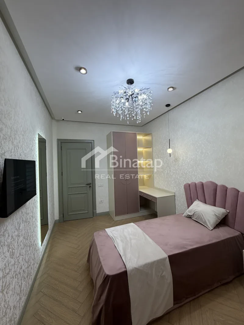 Satılır 4 otaqlı yeni tikili 186 m², 28 May m. — şəkil 14