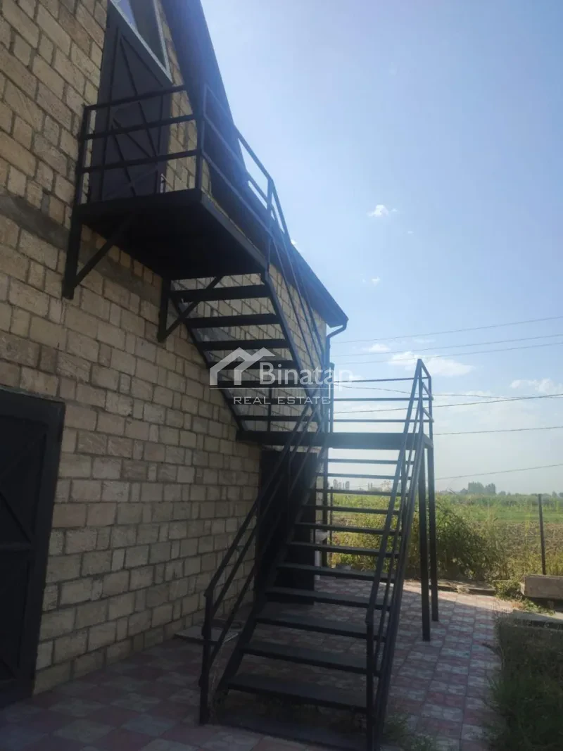 Satılır 5 otaqlı həyət evi / bağ evi 200 m², Xaçmaz r. — şəkil 7