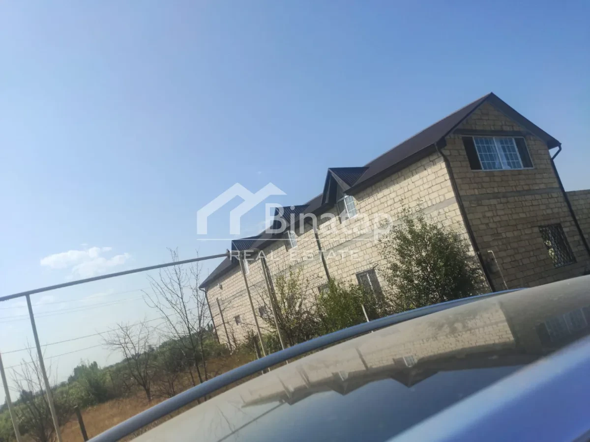 Satılır 5 otaqlı həyət evi / bağ evi 200 m², Xaçmaz r. — şəkil 19