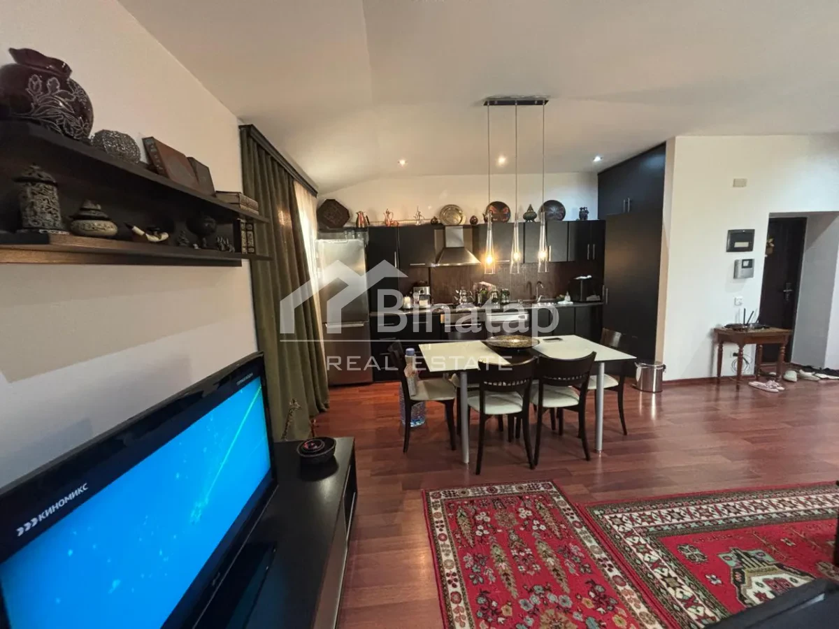 Satılır 4 otaqlı köhnə tikili 110 m², Elmlər Akademiyası m. — şəkil 3