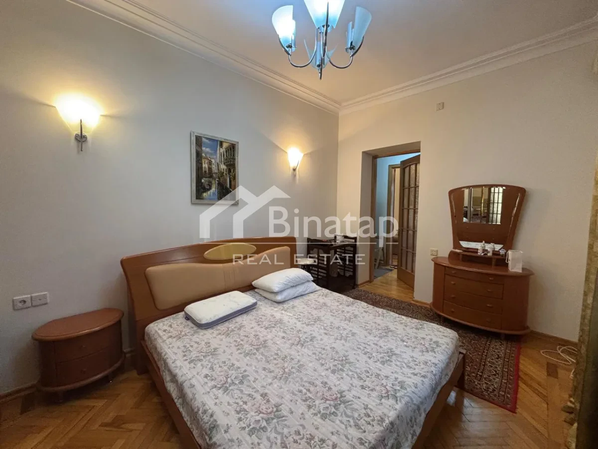 Satılır 4 otaqlı köhnə tikili 110 m², Elmlər Akademiyası m. — şəkil 17